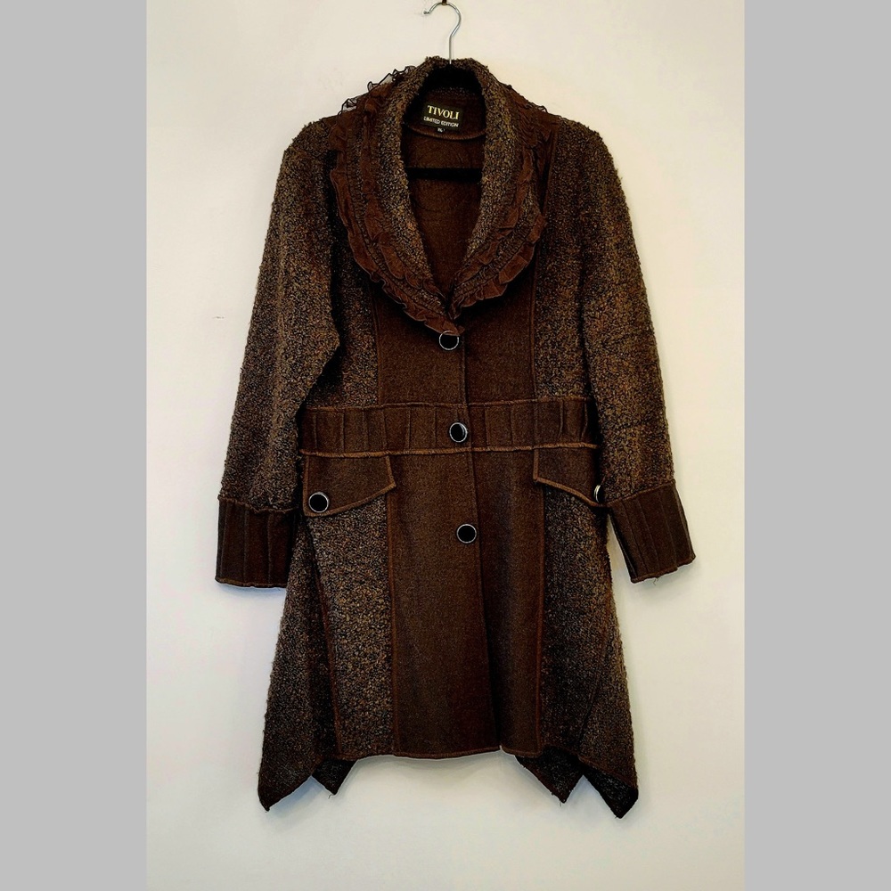 Beautiful coat sweater purchased in Ireland perfect for any season